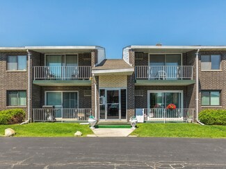 9940 W 153rd St Unit 2D, Orland Park, IL 60462