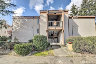 14650 NE 32nd St Unit A17, Bellevue, WA 98007