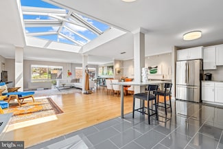 4100 Cathedral Ave NW Unit 9, Washington, DC 20016