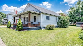 404 W High St, Liberty, IN 47353