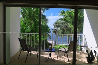 500 Bayview Dr Unit 230, Sunny Isles Beach, FL 33160