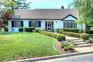 19800 Scotland Dr, Saratoga, CA 95070