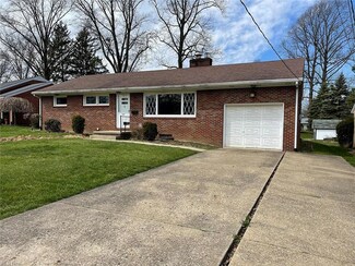 619 Buckwalter Dr SW, Massillon, OH 44646
