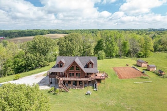 4232 Fanchers Mill Rd, Sparta, TN 38583