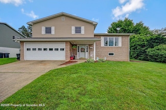 1211 Mine St, Old Forge, PA 18518