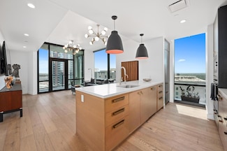 70 Rainey St Unit 1509, Austin, TX 78701