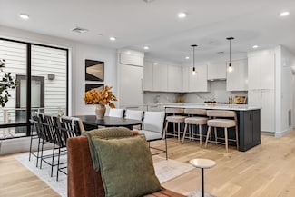 33 A St Unit 503, Boston, MA 02127