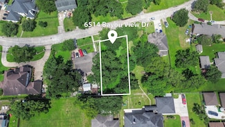 6514 Bayou View Dr, Houston, TX 77091