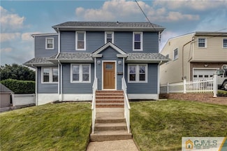 51 Dartmouth St, Edison, NJ 08837