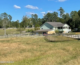 230 Causey Rd, Vass, NC 28394