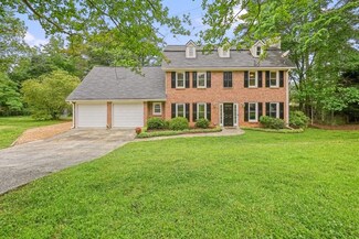 2801 Holly Oaks Dr, Marietta, GA 30062