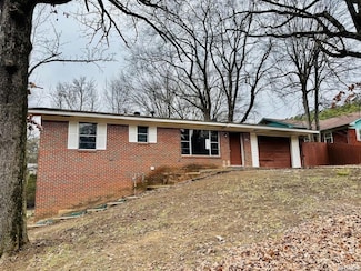 335 Mason St, Hot Springs National Park, AR 71913