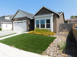 5875 E Pitt Ave, Fresno, CA 93727