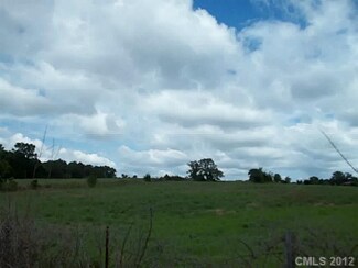 1838 Landsford Rd, Marshville, NC 28103