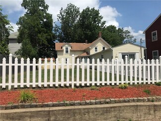 196 Meadow St, Pawtucket, RI 02860