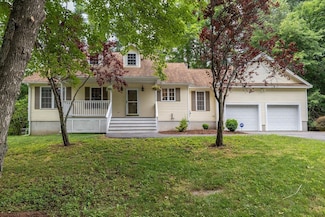 1 Searles Rd, Windham, NH 03087
