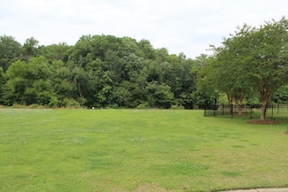 403 Blue Heron Ct, Albany, GA 31721