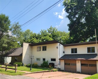 18 Shell Ln, Edwardsville, IL 62025