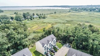 14 Partridge Ln Unit A, Salisbury, MA 01952