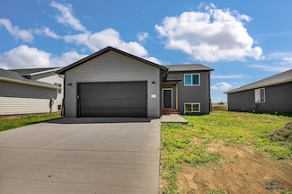 412 Alpha Ave, Box Elder, SD 57719