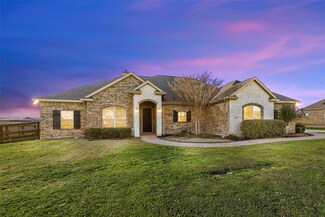 5560 Littlefield Dr, Justin, TX 76247