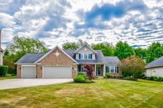 11864 Farm Creek Ave NW, Uniontown, OH 44685