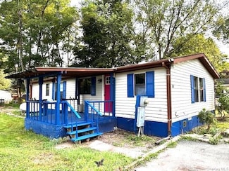 8 Dartmouth Ct, Loch Sheldrake, NY 12759