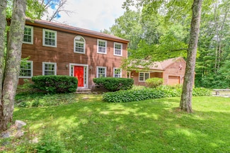 231 Old Forge Rd, Riverton, CT 06065