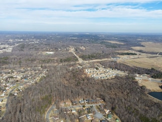 4107 Yy Falconridge Rd, Greensboro, NC 27405