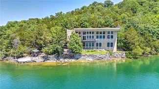 289 County Road 1521, Eureka Springs, AR 72632