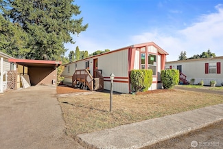 12713 142nd Avenue Ct E Unit 4, South Hill, WA 98374