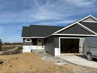 1300 Legend Dr, Tiffin, IA 52340
