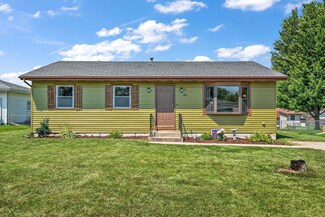 106 Beech Ct, Hebron, IN 46341