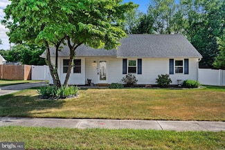 548 Berkshire Dr, Williamstown, NJ 08094