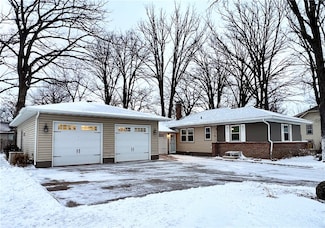 15 E Humbird St, Rice Lake, WI 54868