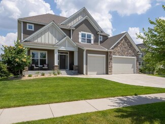 10663 Brookside Trail N, Champlin, MN 55316