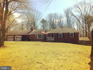 11633 Henderson Rd, Clifton, VA 20124