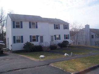 15 Catalpa Cir Unit 1, Worcester, MA 01603