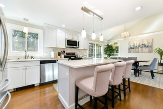 66 Juniper Dr, Saugus, MA 01906