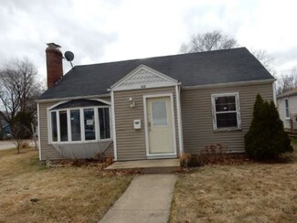 640 Cleveland Ave, Elgin, IL 60120
