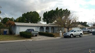 510 W Magnolia St, Brawley, CA 92227
