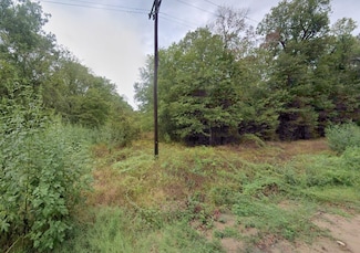 Nueces Dr, Dayton, TX 77535
