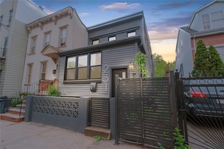 231 Macdougal St, Brooklyn, NY 11233