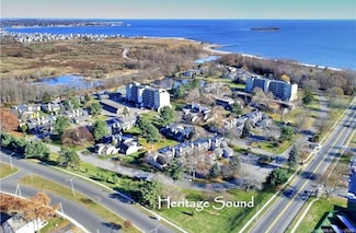 85 Viscount Dr Unit B53, Milford, CT 06460