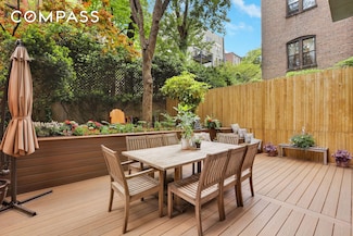 344 W 23rd St Unit 1E, New York, NY 10011