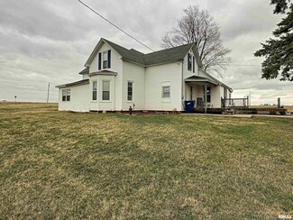 13423 175th St W, Taylor Ridge, IL 61284