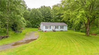 1132 Walnut Grove Rd, Bridgeport, NY 13030