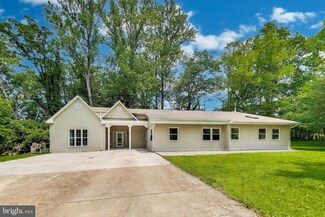 3603 John Ct, Annandale, VA 22003