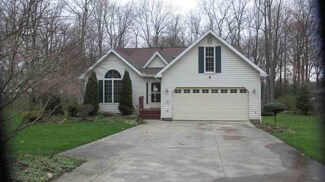 20 Collins Dr, Albion, PA 16401
