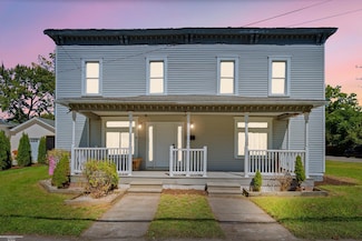 402 Mill St, Algonac, MI 48001